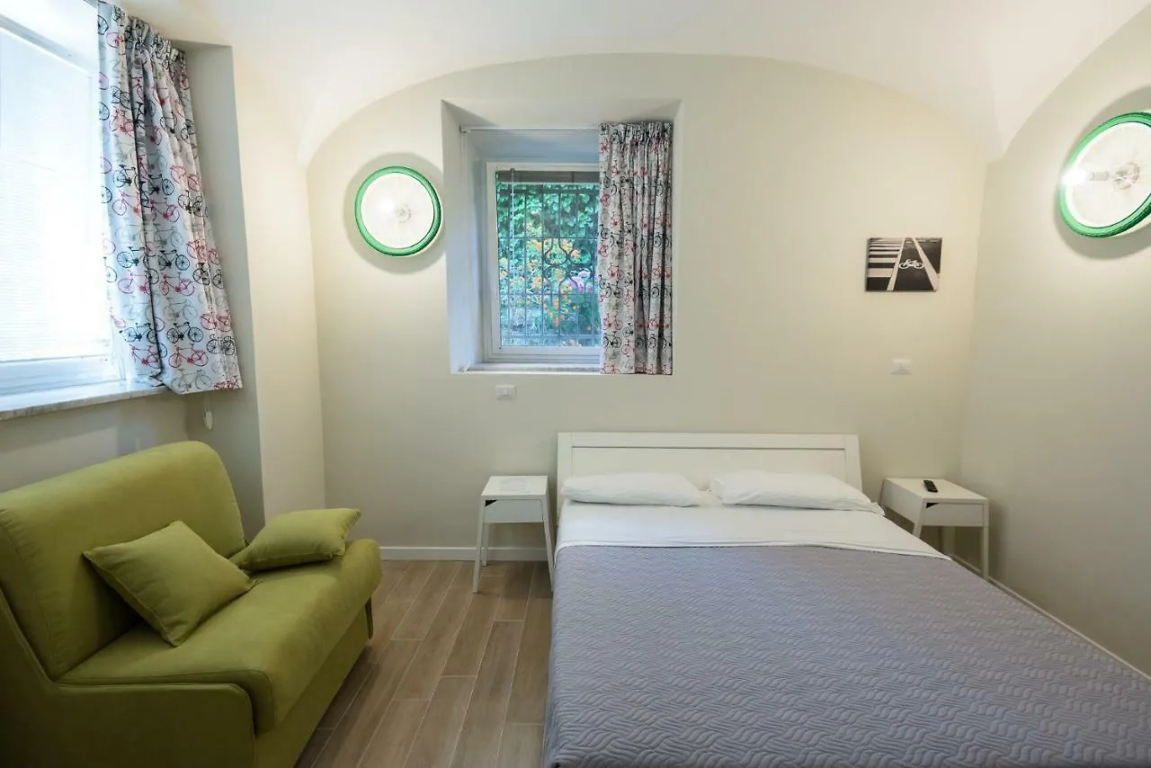 Bed&Bikerome Rooms Italie